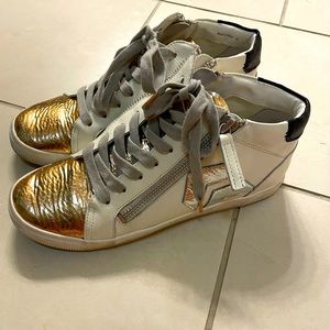 Dolce Vita sneakers